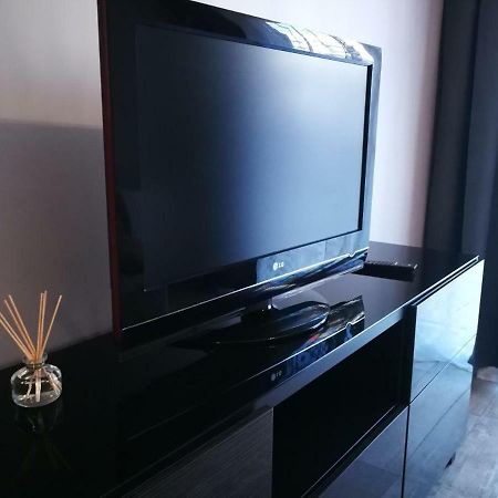 Apartament nad Odrą z tarasem Wroclaw Bagian luar foto